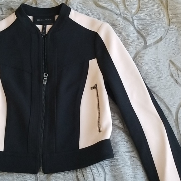 BCBG jacket - Picture 5 of 6